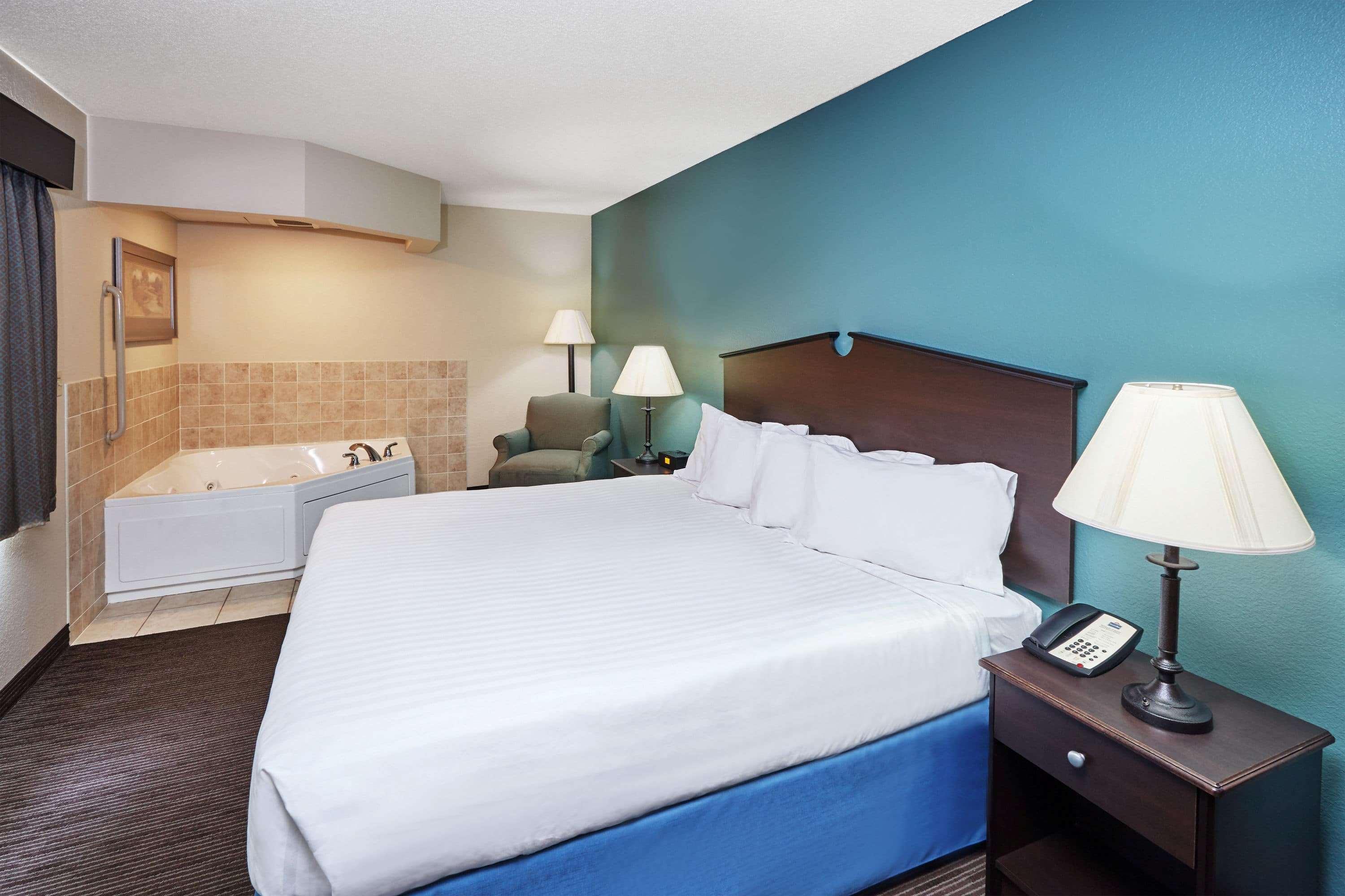 Americinn By Wyndham Green Bay East Exterior photo
